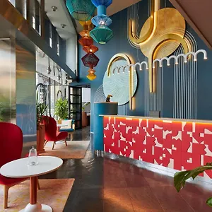 מלון Indigo Granvia Plaza Espana, An Ihg